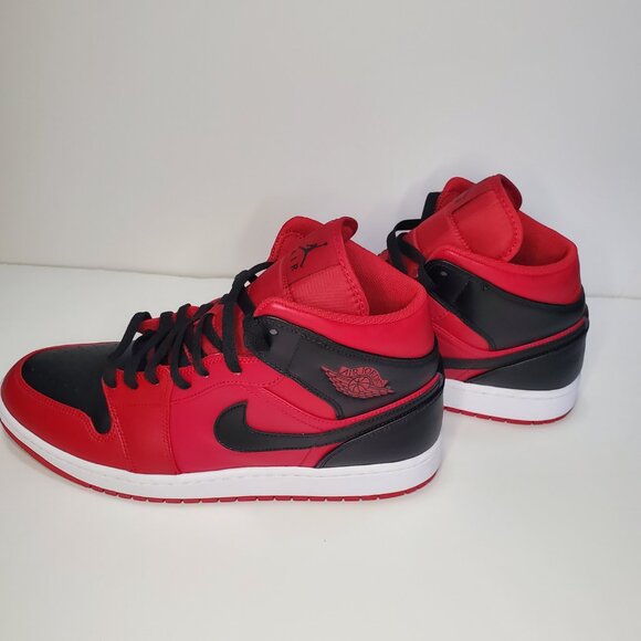 Pre-Loved Nike Air Jordan 1 Mid Reverse Bred Size 12 554724-660 - Picture 8 of 13